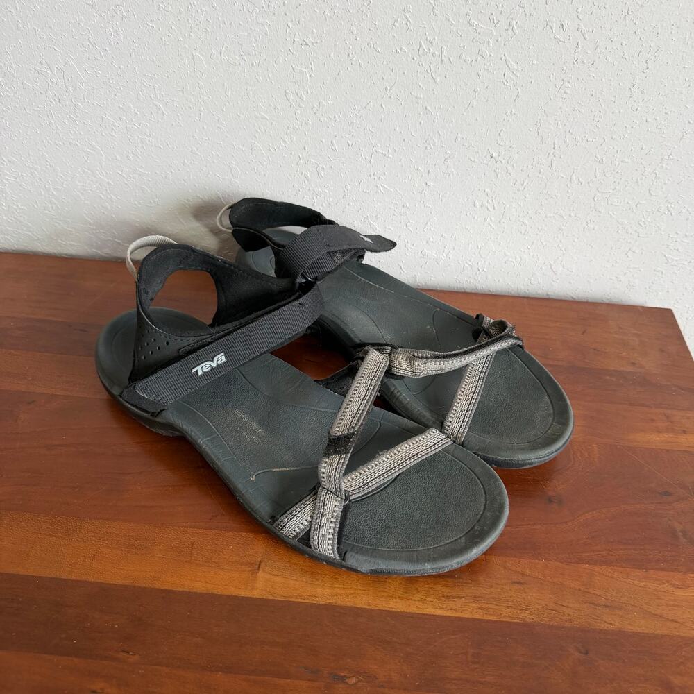 Teva Verra Strappy Black Gray Sandals Womens 8.5 Gorpcore Outdoors Classic